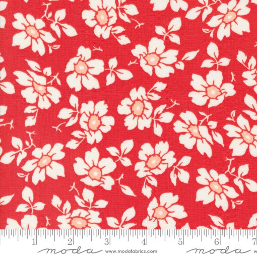 Jelly & Jam Strawberry Flour Sack Daisy Yardage by Fig Tree & Co. for Moda Fabrics