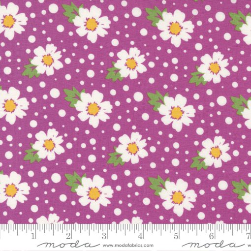 Zinnia Cyclamen Daisy Yardage by April Rosenthal for Moda Fabrics