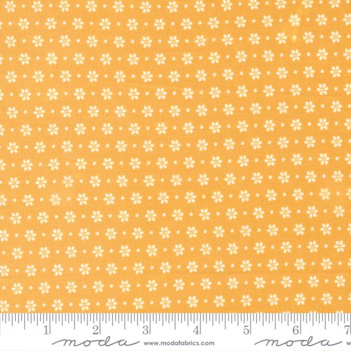 Bountiful Blooms Golden Daisy Ditsy Yardage by Sherri & Chelsi for Moda Fabrics