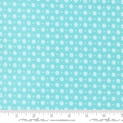 Bountiful Blooms Spray Daisy Ditsy Yardage by Sherri & Chelsi for Moda Fabrics