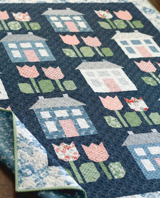 Dwell Hometown Quilt Kit - Image 3